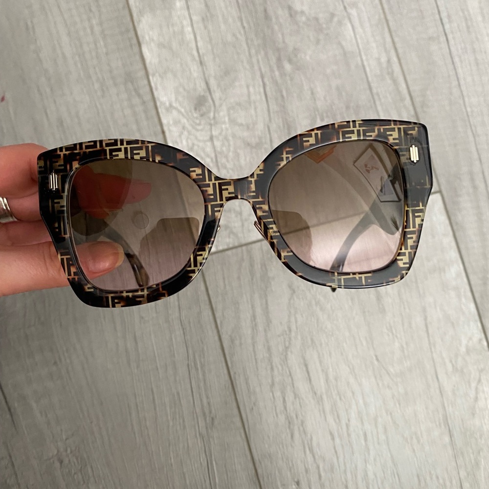 FENDI FF Monogram Sunglasses